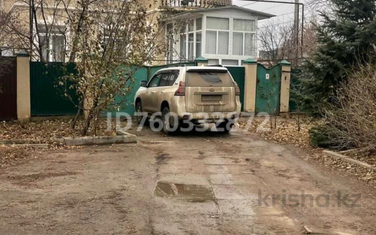 Отдельный дом · 10 комнат · 225 м² · 6 сот., 8 марта — Пересечение Абая 8 марта за 150 млн ₸ в Уральске — фото 2