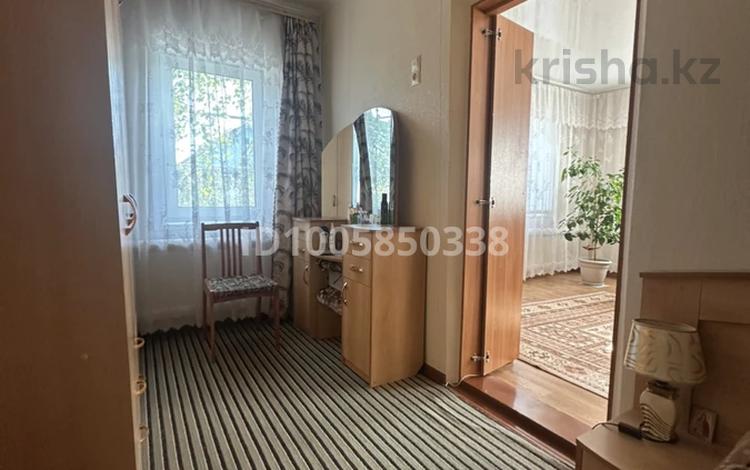 Жеке үй · 4 бөлме · 70 м² · 8 жүзд., 1-ші шағым аудан, Тимирязева 71 — Солнечный КСК, 9-я школа, бағасы: 22.5 млн ₸ в Костанае, 1-й микрорайон — фото 2