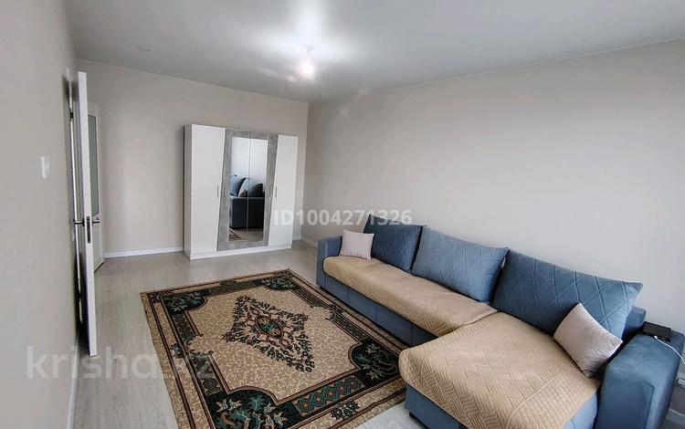 1-комнатная квартира · 35 м² · 11/12 этаж, Е-915 за 200 000 ₸ в Астане, Есильский р-н — фото 10