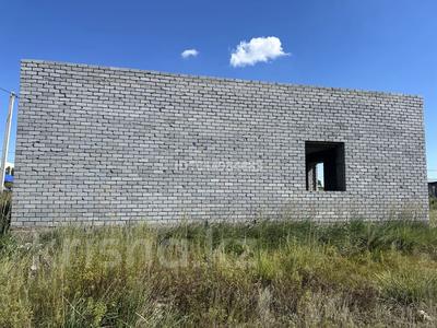 Отдельный дом · 5 комнат · 240 м² · 10 сот., мкр Уркер за 18 млн ₸ в Астане, Нура р-н