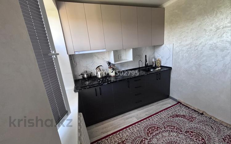 2-комнатная квартира · 60 м² · 3/3 этаж, Төле би 68 24 — Қонаев за 12 млн ₸ в Кентау — фото 2