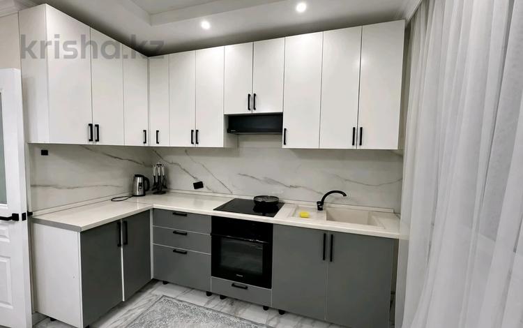 2-комнатная квартира · 85 м² · 7/12 этаж, мкр Нурсат, Аргынбекова 29/4 к2 — Шаяхметов за 270 000 ₸ в Шымкенте, Каратауский р-н — фото 2