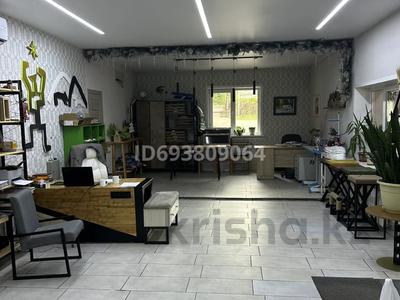 Өнеркәсіптік база · 30 сотық, мкр Кулагер, Казыбаева 38а, бағасы: 3 500 〒 в Алматы, Жетысуский р-н