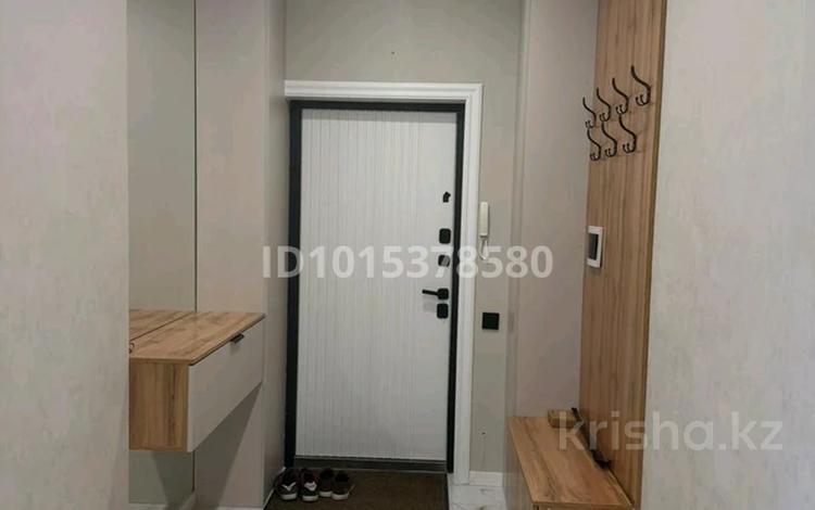 2-бөлмелі пәтер · 67 м² · 4/12 қабат, Максут Нарикбаев 6а, бағасы: 36 млн ₸ в Астане, Нура р-н — фото 3