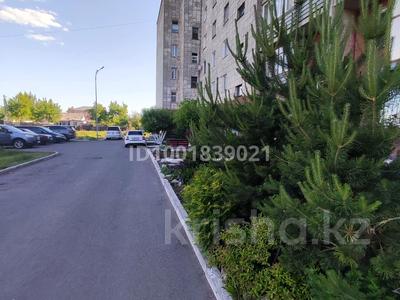 Продажа квартир в Карагандинской обл.: 2-комнатная квартира · 47.8 м² · 1/5 этаж, Майкудук, Майкудук, Бабушкина 2 — Напротив супермаркет Универсам за 20 млн 〒 2-комнатная квартира · 47.8 м² · 1/5 этаж, Майкудук, Майкудук, Бабушкина 2 — Напротив супермаркет Универсам за 20 млн 〒 в Караганде, Алихана Бокейханова р-н