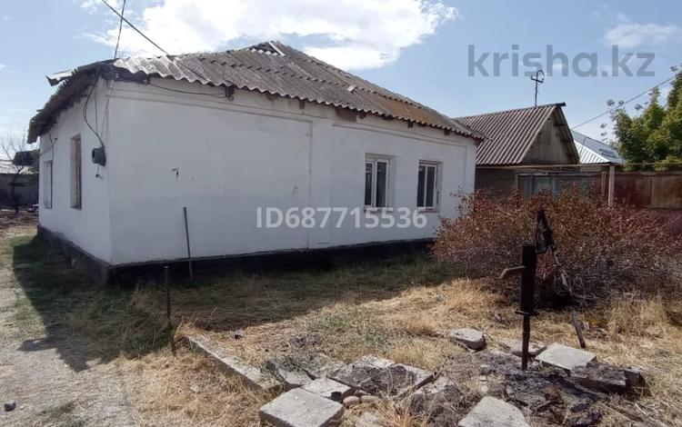 Отдельный дом · 3 комнаты · 52 м² · 7 сот., 4-й переулок Кошеней 19а за 180 000 ₸ в Таразе — фото 2