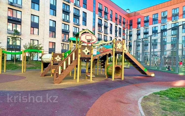 2-комнатная квартира · 65.7 м² · 8/9 этаж, Абулхайр-хана 63 за 42 млн ₸ в Атырау — фото 2