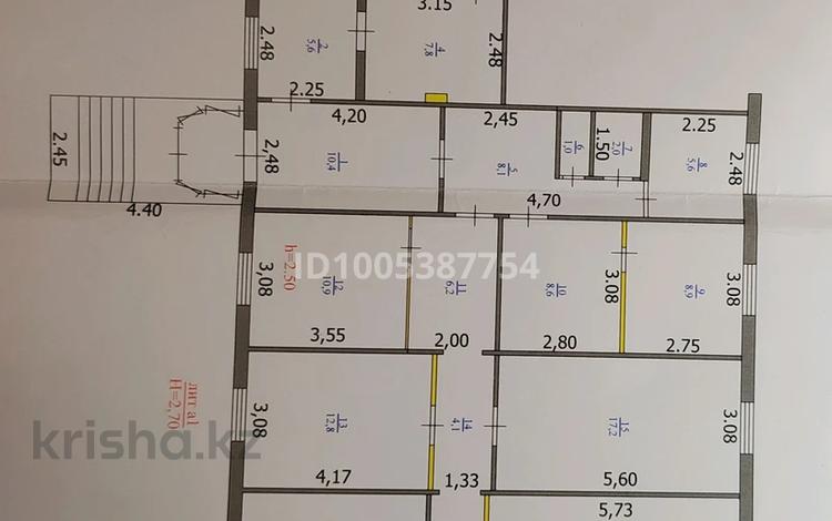 Свободное назначение, офисы, магазины и бутики, склады, общепит, салоны красоты, бани, гостиницы и зоны отдыха, медцентры и аптеки, образование, развлечения · 170 м² за 98.5 млн 〒 в Уральске, мкр Школьник — фото 2
