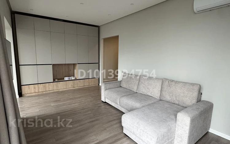 3-комнатная квартира · 100 м² · 15/20 этаж, Ермека серкебаева 146 за 750 000 ₸ в Алматы, Бостандыкский р-н — фото 2
