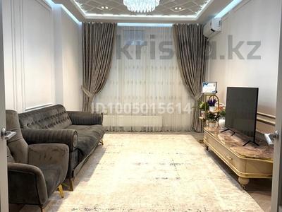 2-комнатная квартира · 70 м² · 3/12 этаж, мкр Центральный, Пр.Тайманова 48 за 56 млн 〒 в Атырау