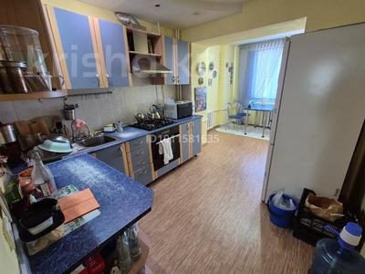 3-комнатная квартира · 63 м² · 3/5 этаж, Кулманова 154 за 31 млн ₸ в Атырау