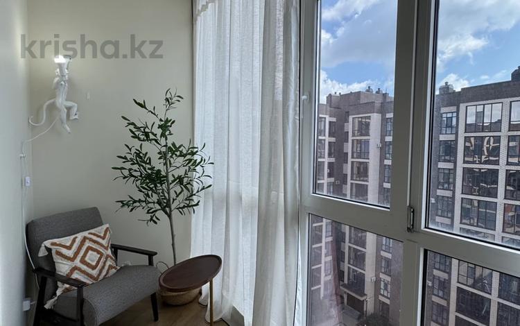 2-комнатная квартира · 42 м² · 8/9 этаж, Шамши Калдаяков 40, 40/1, 40/2 — ДИЗАЙНЕРСКАЯ КВАРТИРА за 31.8 млн ₸ в Астане — фото 14