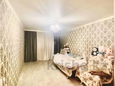 2-комнатная квартира · 44.9 м² · 1/5 этаж, Майкудук, 13й микрорайон за ~ 8.2 млн ₸ в Караганде, Алихана Бокейханова р-н