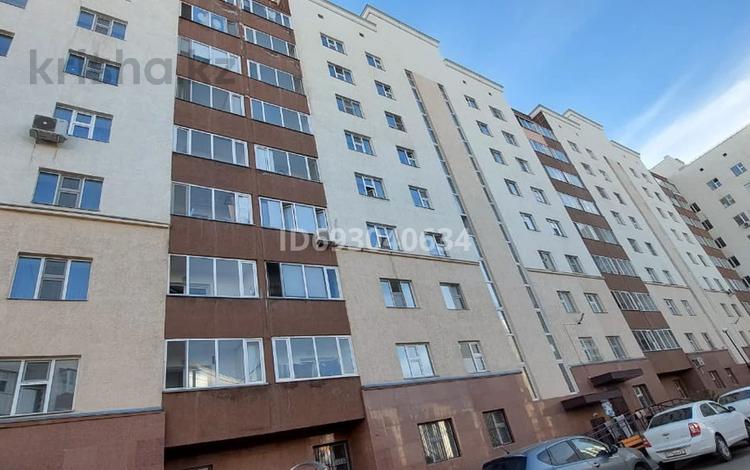 3-комнатная квартира, 74.1 м², 1/9 этаж, кенен азербаева 16 за 30 млн 〒 в Астане, Алматы р-н — фото 2