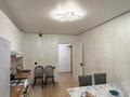 1-комнатная квартира · 50 м² · 2/5 этаж, мкр Думан-2 10 за 200 000 ₸ в Алматы, Медеуский р-н — фото 4