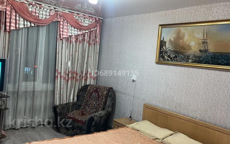 1-комнатная квартира · 33 м² · 3/5 этаж, Юность за 8 000 ₸ в Семее — фото 10