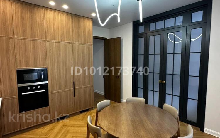 3-комнатная квартира · 117 м² · 3/8 этаж, Абубакир Тыныбаев 10 — Тыныбаева за 155 млн ₸ в Астане, Алматы р-н — фото 2
