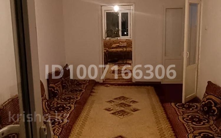2-бөлмелі пәтер · 44 м² · 5/5 қабат, мкр Каратау 11, бағасы: 11 млн ₸ в Таразе — фото 2