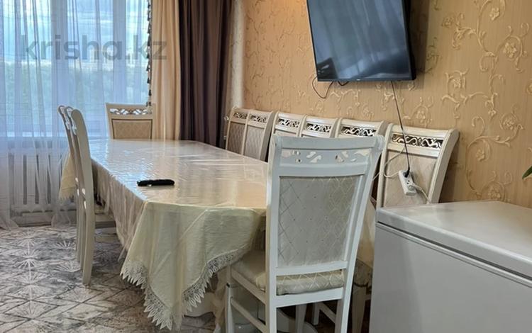 3-бөлмелі пәтер · 60 м² · 7/9 қабат, мкр Юго-Восток, Сатыбалдина 27, бағасы: 23.9 млн ₸ в Караганде, Казыбек би р-н — фото 2
