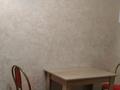 1-комнатная квартира, 33.3 м², 1/6 этаж помесячно, мкр Кулагер, Серикова за 150 000 〒 в Алматы, Жетысуский р-н — фото 4