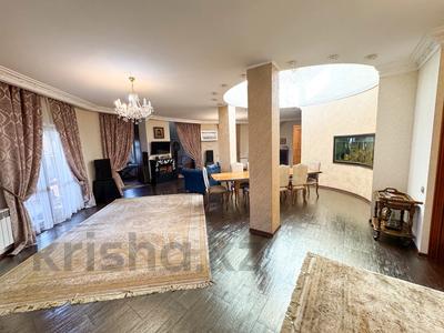 6-бөлмелі пәтер · 400 м² · 6/6 қабат, Есенберлина 155, бағасы: 285 млн ₸ в Алматы, Медеуский р-н