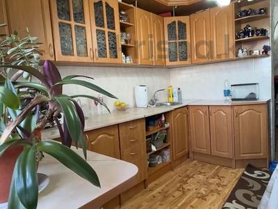 Продажа квартир в Карагандинской обл.: 2-комнатная квартира · 57 м² · 4/5 этаж, 9 мкр 5 г за 12.5 млн 〒 2-комнатная квартира · 57 м² · 4/5 этаж, 9 мкр 5 г за 12.5 млн 〒 в Темиртау