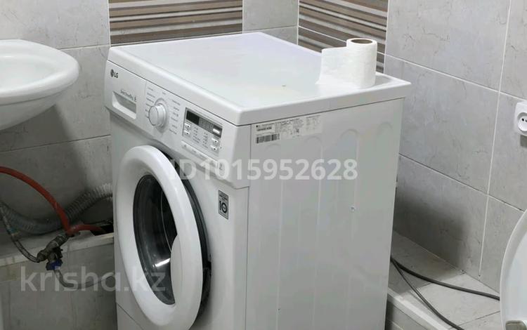 1-комнатная квартира · 38 м² · 7/9 этаж, Маметова 47 за 220 000 ₸ в Алматы, Алмалинский р-н — фото 2