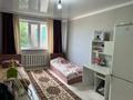 3-комнатная квартира · 63 м² · 4/5 этаж, 1-й квартал 8 за 17 млн ₸ в Караганде, Алихана Бокейханова р-н — фото 3