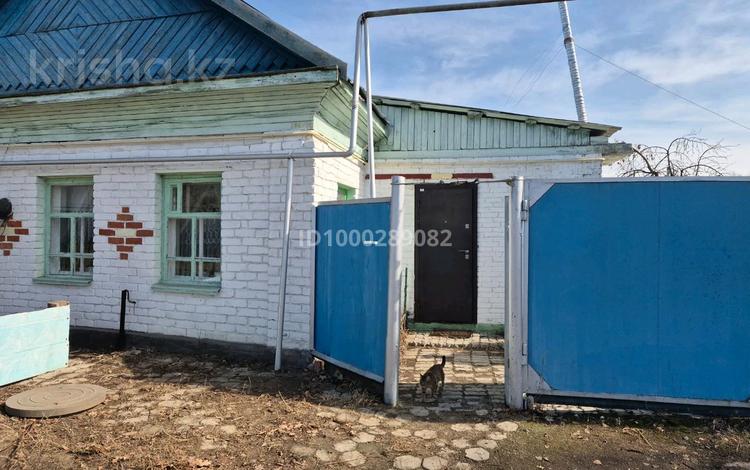 Отдельный дом · 3 комнаты · 68 м² · 4.5 сот., Хакимжановой — Супермаркета Корзина - Георгий за 25 млн 〒 в Костанае — фото 2