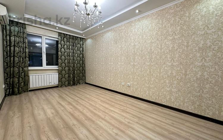 3-комнатная квартира, 83 м², 1/12 этаж, Сатпаева 90/20 за 62 млн 〒 в Алматы, Бостандыкский р-н — фото 8