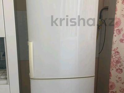 3-бөлмелі пәтер · 80 м² · 1/3 қабат, "Шығыс 2" ш/а. 160, бағасы: 150 000 ₸ в Актау, мкр "Шыгыс 2"