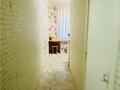 2-комнатная квартира · 42 м² · 1/5 этаж, Майкудук, 12й микрорайон за 20 млн ₸ в Караганде, Алихана Бокейханова р-н — фото 7