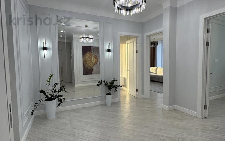 3-комнатная квартира · 116 м² · 4/14 этаж, Кайым Мухамедханов 1/1 — Туран за 800 000 ₸ в Астане, Нура р-н — фото 7