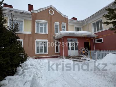 Отдельный дом · 3 комнаты · 120 м² · 3 сот., мкр Пригородный, Тастанбекова (Ерлик) 16 — Family Village за 130 млн 〒 в Астане, Есильский р-н