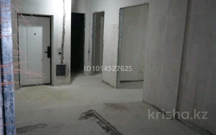 3-бөлмелі пәтер · 100 м² · 8/12 қабат, Нұрсәт ш/а 134 — Большая мечеть им. Сейитжана кари Есжанулы, бағасы: 49 млн ₸ в Шымкенте, Каратауский р-н — фото 3