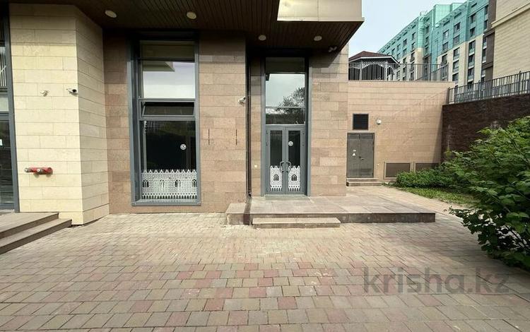 Свободное назначение, офисы, магазины и бутики, салоны красоты, фитнес и спорт, медцентры и аптеки, образование, развлечения, конференц-залы, кабинеты и рабочие места, студии · 150 м² за 1.6 млн ₸ в Алматы, Бостандыкский р-н — фото 2