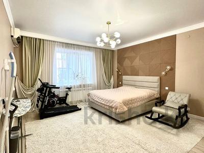 Продажа квартир в Актюбинской обл.: 4-комнатная квартира · 170 м² · 5/5 этаж, Микрорайон Батыс 2 за 90 млн 〒 4-комнатная квартира · 170 м² · 5/5 этаж, Микрорайон Батыс 2 за 90 млн 〒 в Актобе