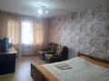 1-комнатная квартира, 38 м², 1/5 этаж посуточно, Лев Толстого 20 за 5 000 〒 в Усть-Каменогорске