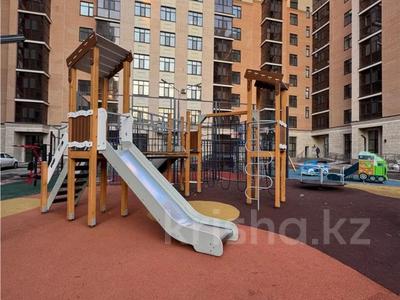 4-комнатная квартира · 141.4 м² · 9/10 этаж, мкр Юго-Восток, Микрорайон Гульдер-1 3а за 58 млн ₸ в Караганде, Казыбек би р-н