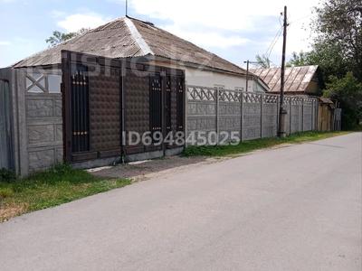 Отдельный дом · 4 комнаты · 100 м² · 12 сот., Сәбит Мұқанов 9 за 12 млн 〒 в Таразе