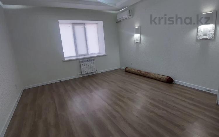 1-бөлмелі пәтер · 41.4 м² · 7/9 қабат, Алтын орда, бағасы: 18.8 млн ₸ в Актобе — фото 2
