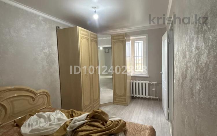 2-комнатная квартира · 48 м² · 5/5 этаж, ул. Мангилик Ел 10 за 130 000 ₸ в Сатпаев — фото 2