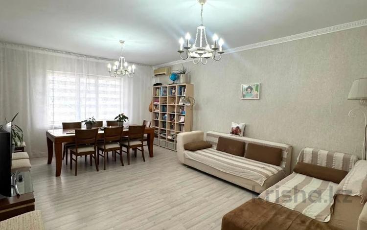 3-комнатная квартира · 110 м² · 5/9 этаж, Жарбосынова 62 за 38.5 млн ₸ в Атырау — фото 2