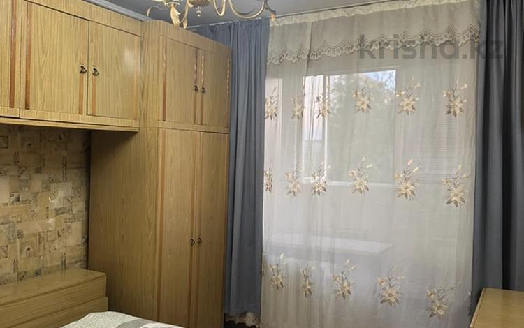 2-комнатная квартира · 54 м² · 5/5 этаж, мкр Аксай-4 — Улугбека за 210 000 ₸ в Алматы, Ауэзовский р-н — фото 2