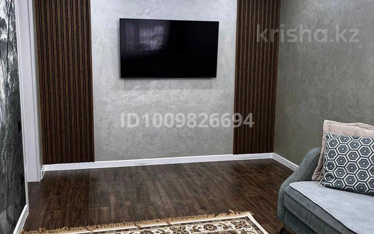 3-комнатная квартира · 63 м² · 1/5 этаж, мкр Строитель, Мкр Циолковский 12 за 26 млн ₸ в Уральске — фото 2