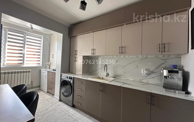 3-комнатная квартира · 54 м² · 4/5 этаж, 12-й микрорайон, 12-й микрорайон 231А за 35 млн ₸ в Шымкенте, Енбекшинский р-н — фото 2