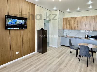1-комнатная квартира · 43 м² · 2/5 этаж, мкр Юго-Восток, Муканова 83 за 210 000 ₸ в Караганде, Казыбек би р-н