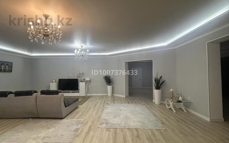 Жеке үй · 4 бөлме · 400 м², Макашева — Макашева, 500 м от Ташкентской, бағасы: 90 000 ₸ в Каскелене — фото 29