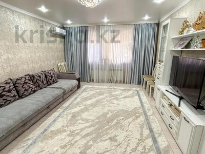 3-бөлмелі пәтер · 90.5 м² · 1/5 қабат, Талдыкорган. мкр Каратал, бағасы: 43 млн ₸
