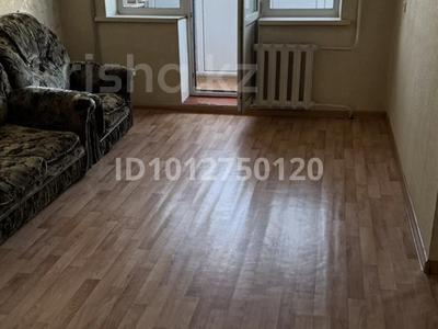 3-бөлмелі пәтер · 60 м² · 4/5 қабат, 342-й квартал 15 — Мереке, бағасы: 170 000 ₸ в Семее